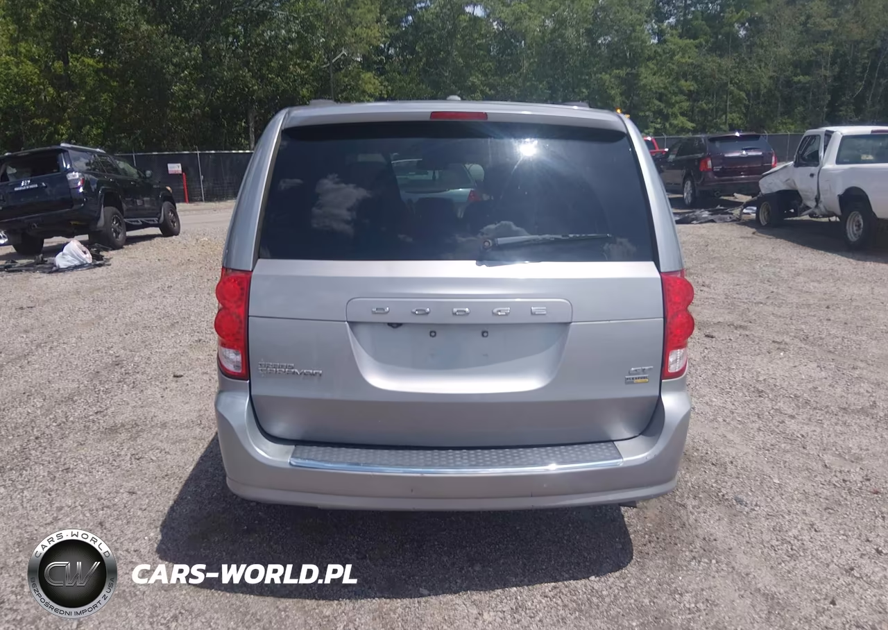 2018 Dodge Grand Caravan Gt VIN:2C4RDGEG4JR255669 - 17