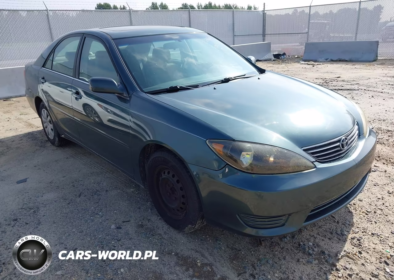 2005 Toyota Camry Le VIN:4T1BE32K85U037528 - 1