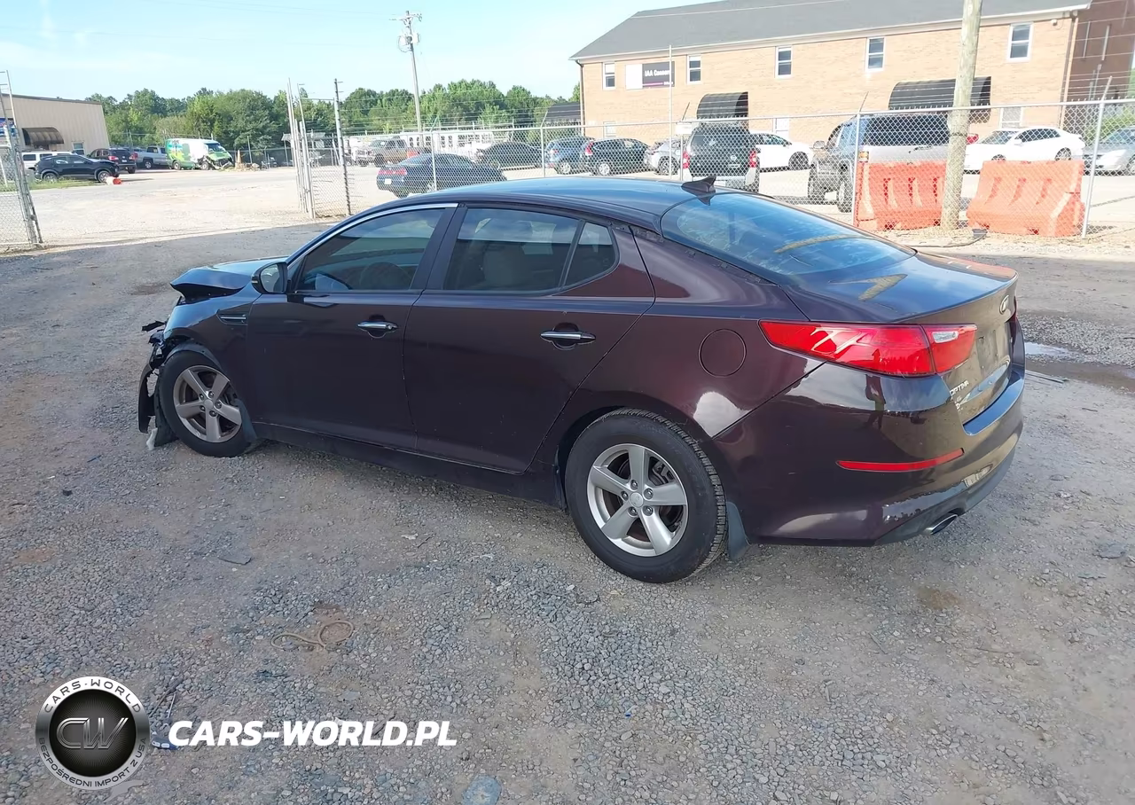 2015 Kia Optima Lx VIN:5XXGM4A71FG468459 - 3