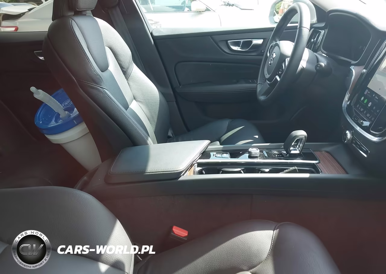 2025 Volvo V60 Cross Country Plus, B5 Awd Gas (Mild Hybrid) VIN:YV4L12WK5S2147613 - 5