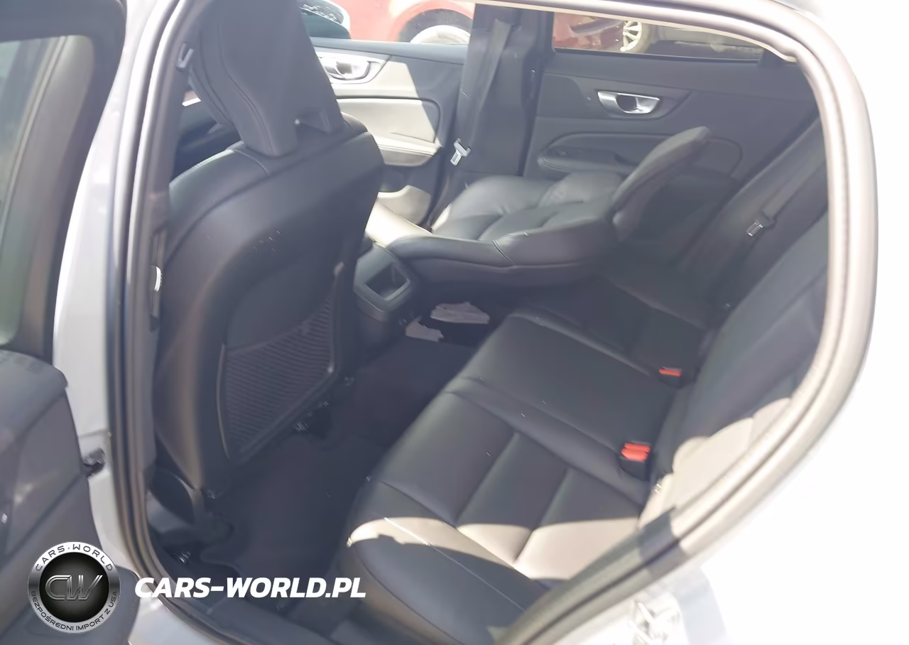 2025 Volvo V60 Cross Country Plus, B5 Awd Gas (Mild Hybrid) VIN:YV4L12WK5S2147613 - 8