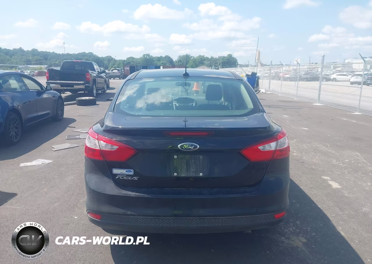 2012 Ford Focus S VIN:1FAHP3E25CL259683 - 15