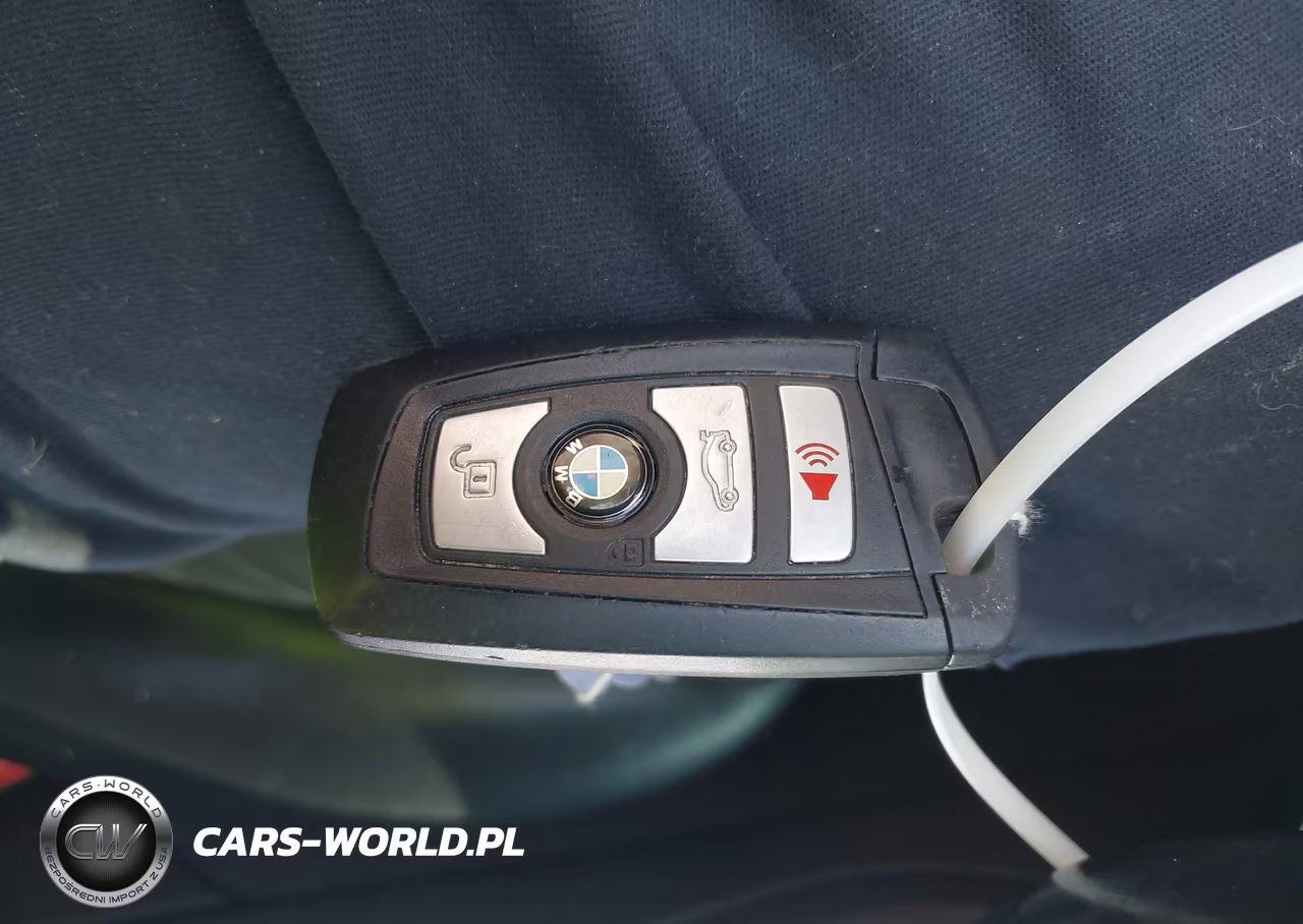 2016 BMW 535I xDrive VIN:WBA5B3C56GD549386 - 11