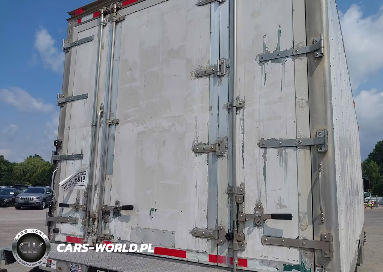 2019 Freightliner M2 106 VIN:1FVACXFC5KHKK4539 - 13