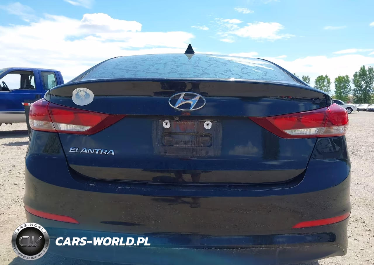 2017 Hyundai Elantra Value Edition VIN:5NPD84LF5HH186019 - 17