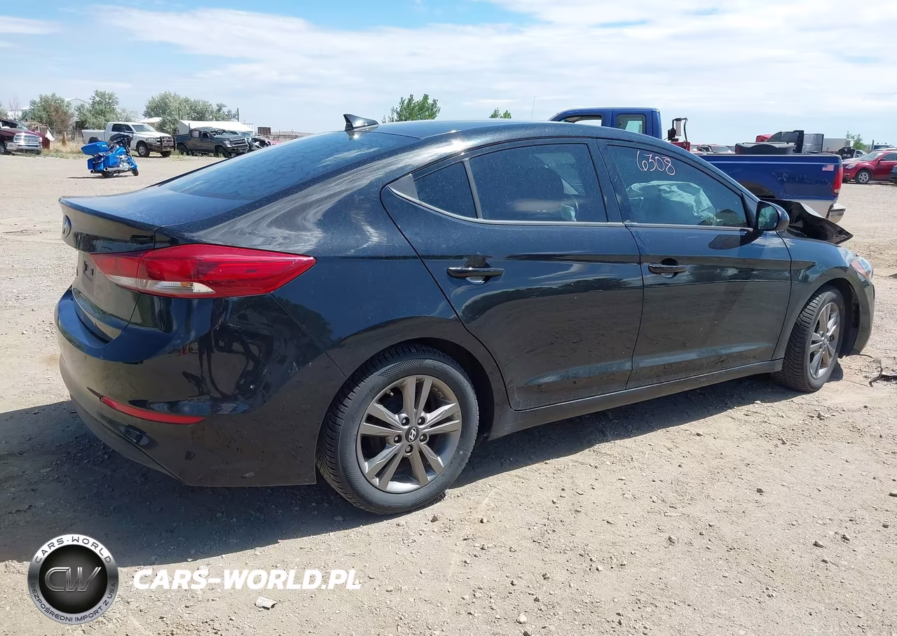 2017 Hyundai Elantra Value Edition VIN:5NPD84LF5HH186019 - 4