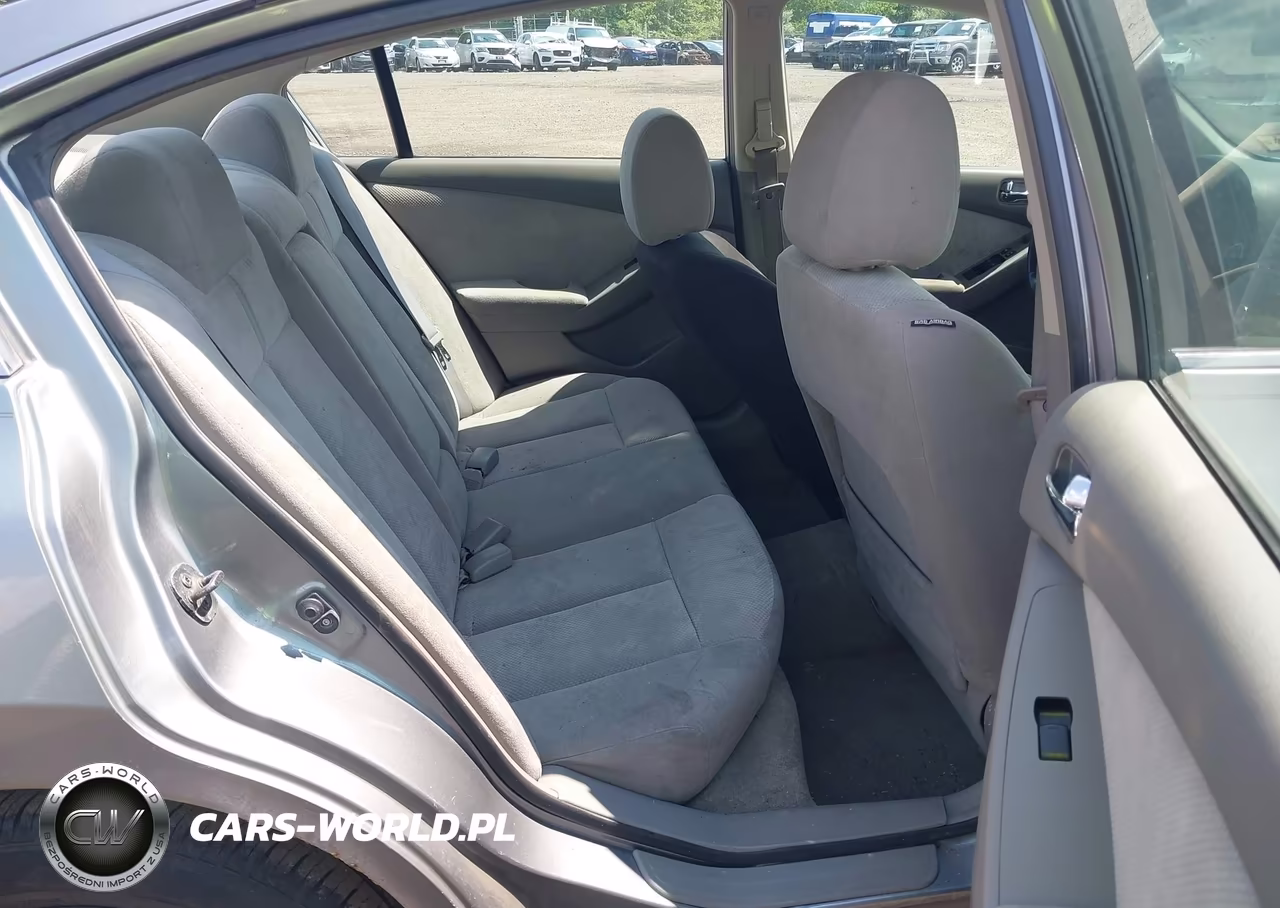 2007 Nissan Altima 2.5 S VIN:1N4AL21E37N465618 - 8