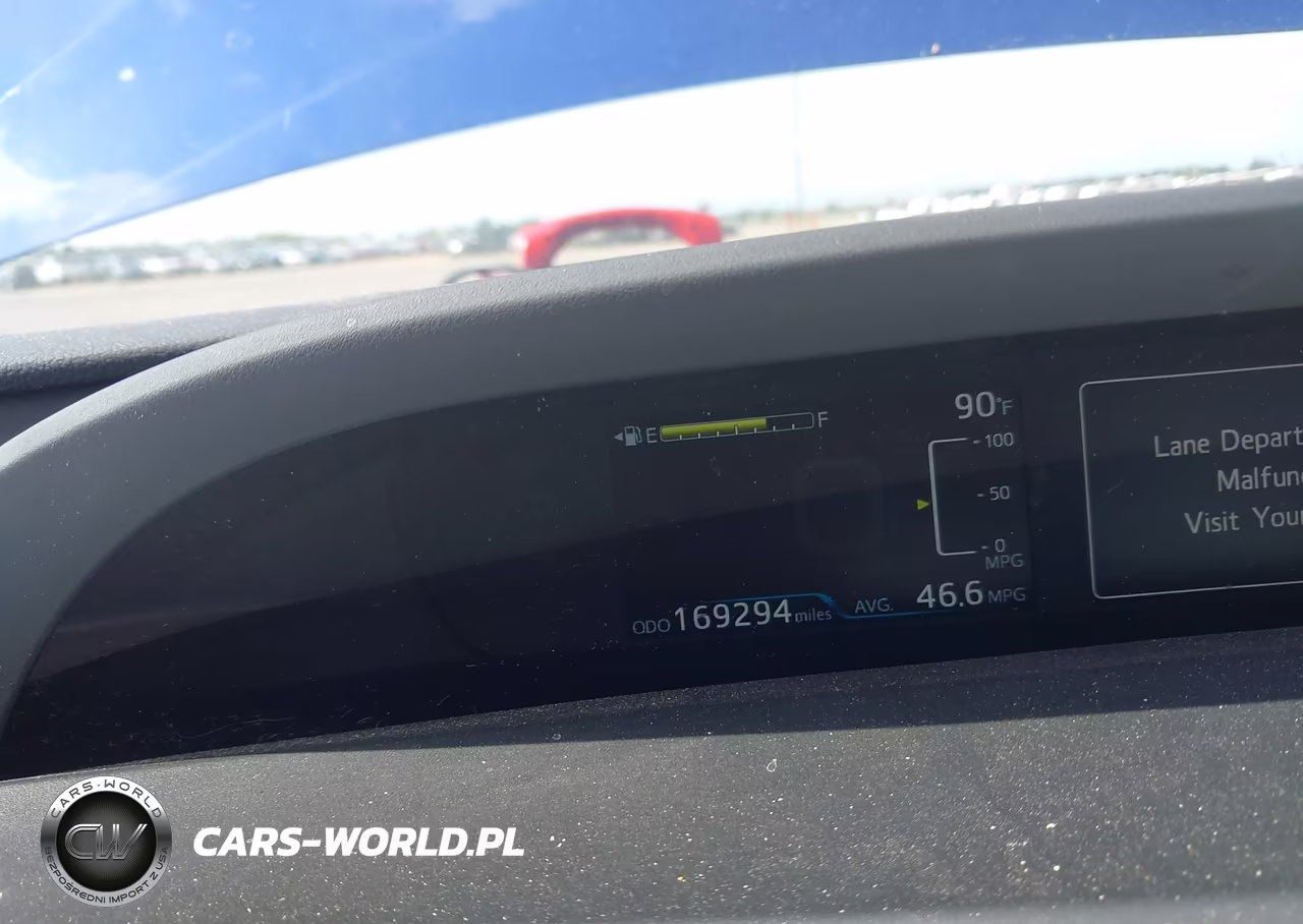 2017 Toyota Prius Four Touring VIN:JTDKARFU3H3528808 - 7