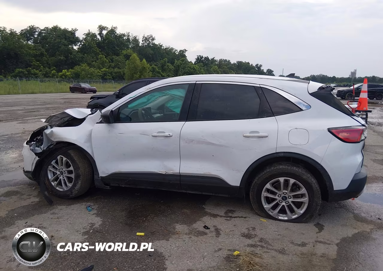 2022 Ford Escape Se VIN:1FMCU0G61NUA43950 - 15