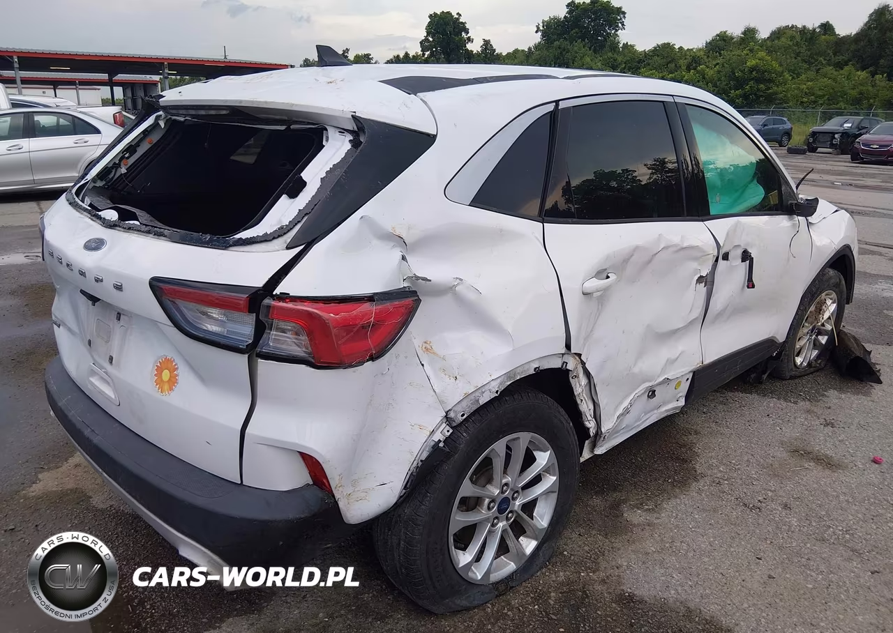 2022 Ford Escape Se VIN:1FMCU0G61NUA43950 - 4