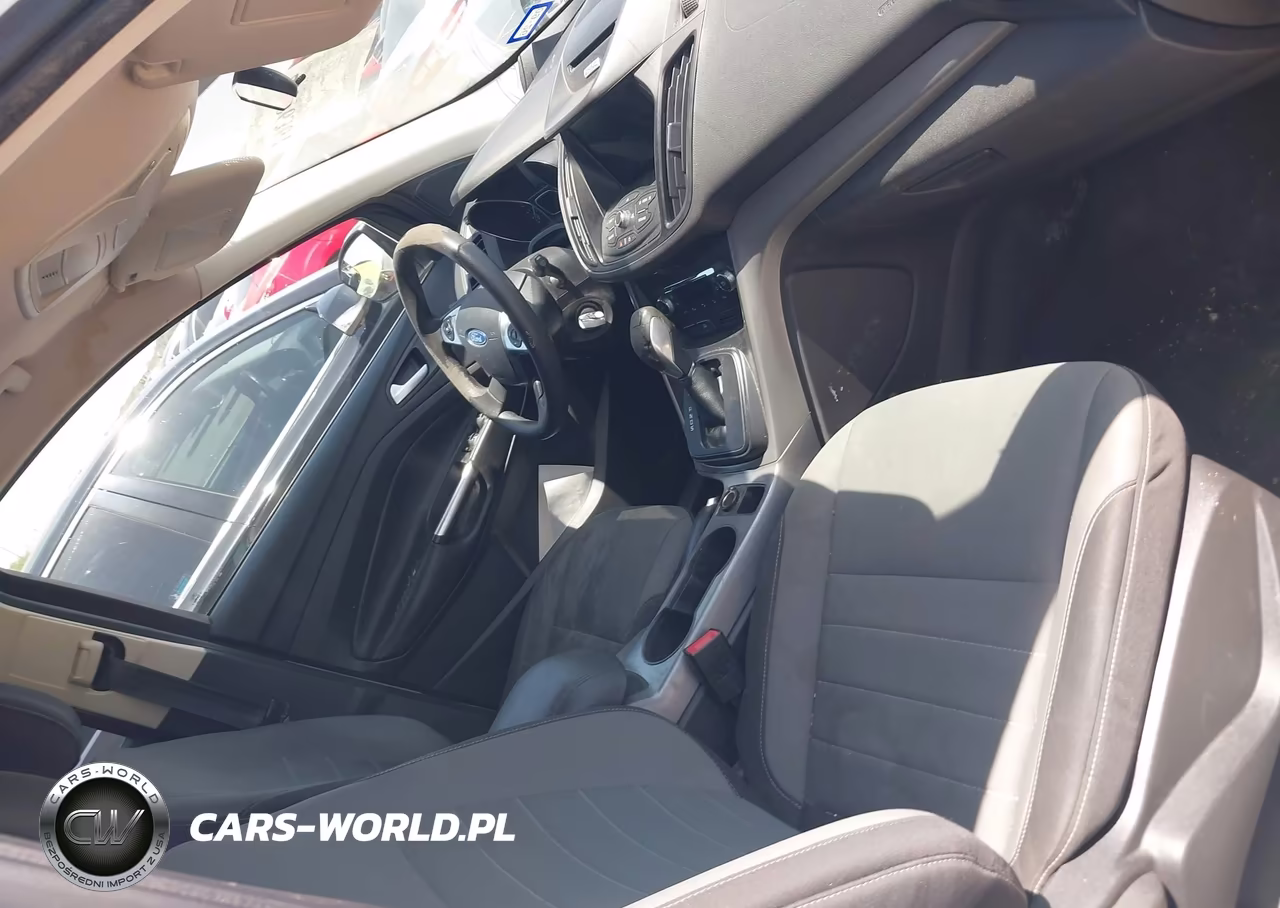 2016 Ford Escape Se VIN:1FMCU0GXXGUC10060 - 5