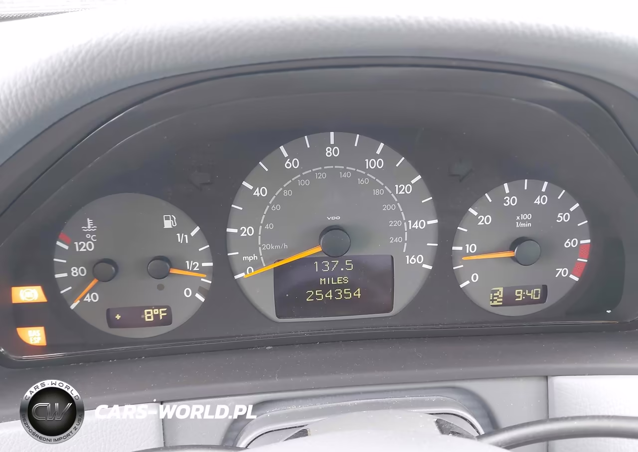 2002 Mercedes-Benz E 320 4M VIN:WDBJH82J92X062359 - 7