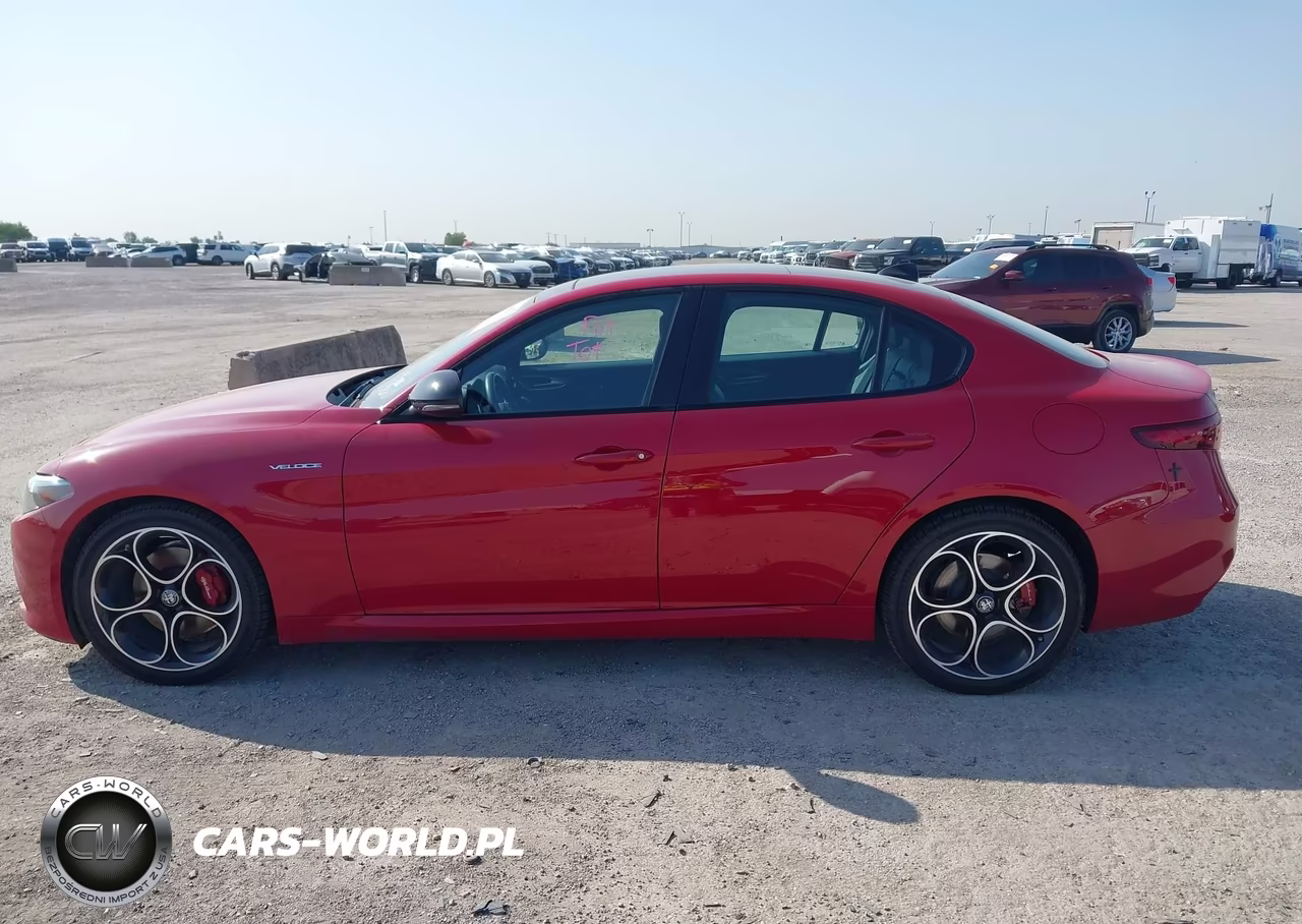 2022 Alfa Romeo Giulia Veloce Awd VIN:ZARFANBN5N7652811 - 14