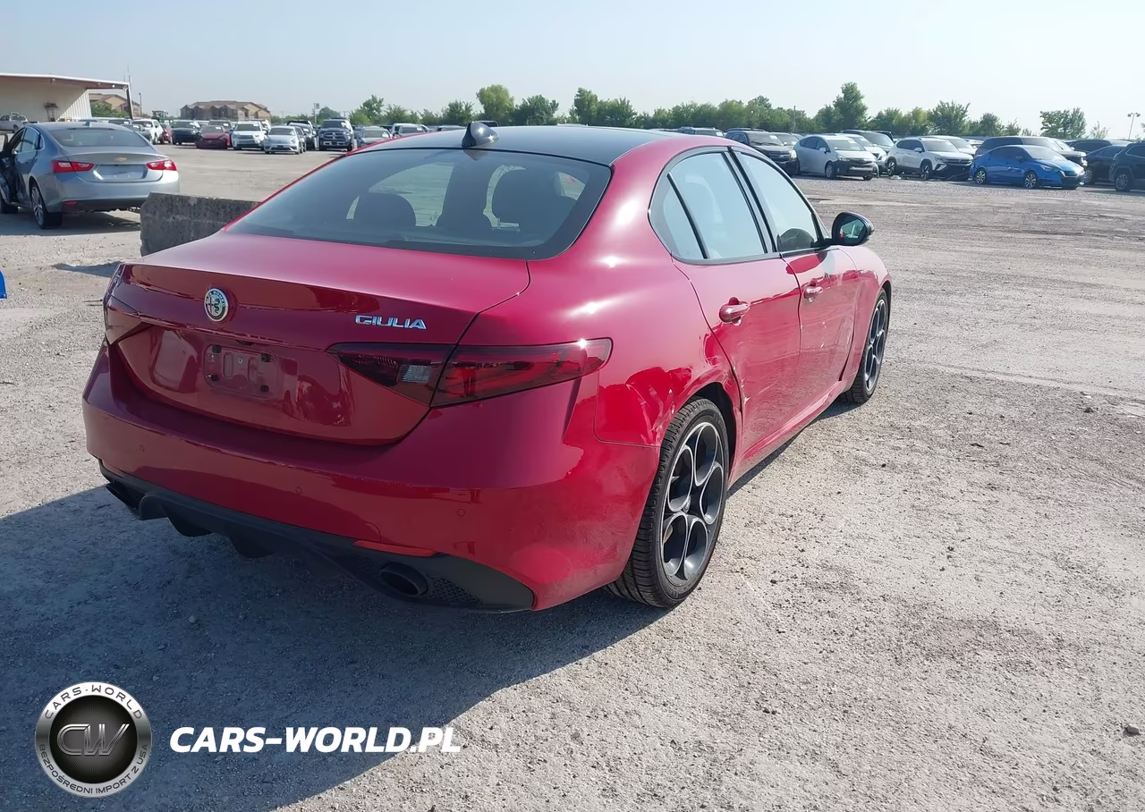 2022 Alfa Romeo Giulia Veloce Awd VIN:ZARFANBN5N7652811 - 4