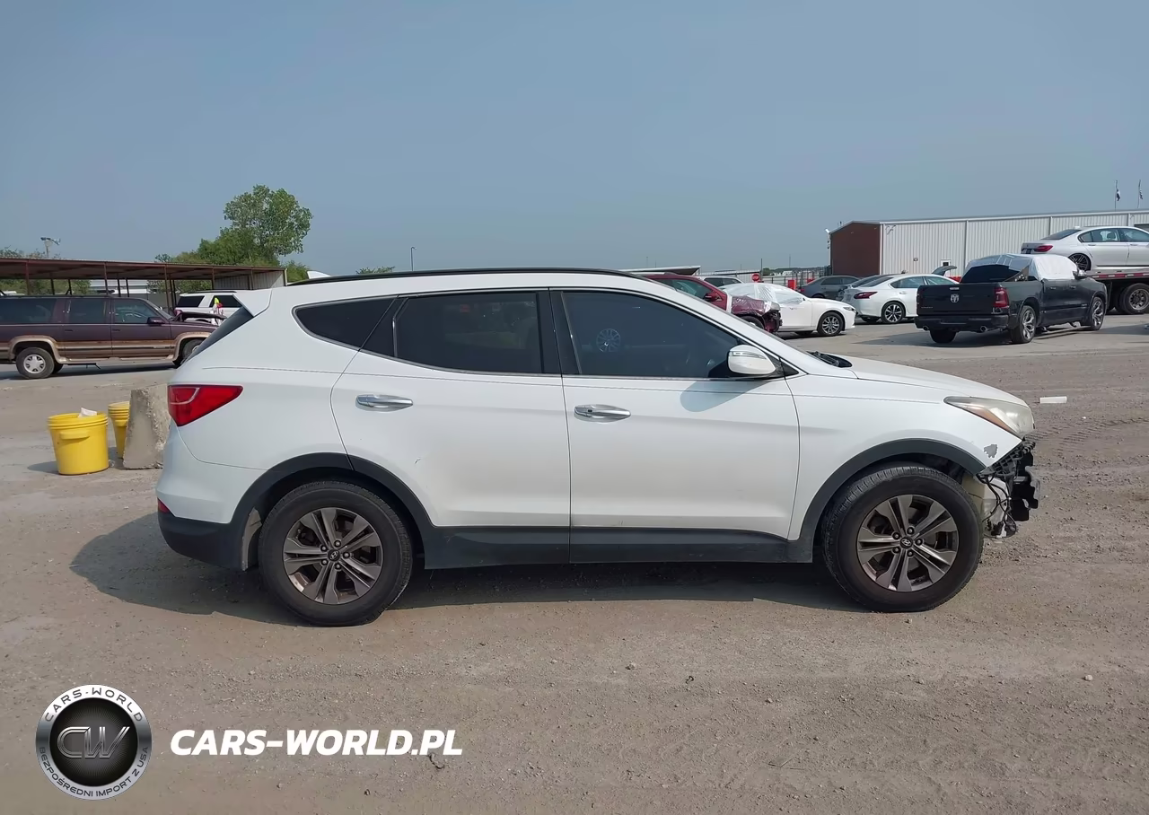 2015 Hyundai Santa Fe Sport 2.4L VIN:5XYZU3LB7FG275782 - 14