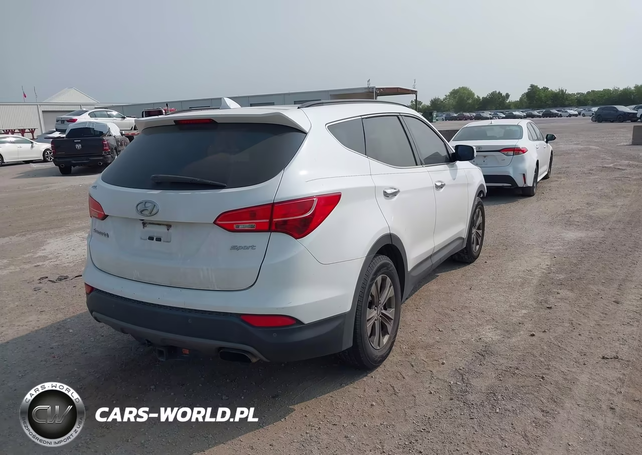 2015 Hyundai Santa Fe Sport 2.4L VIN:5XYZU3LB7FG275782 - 4