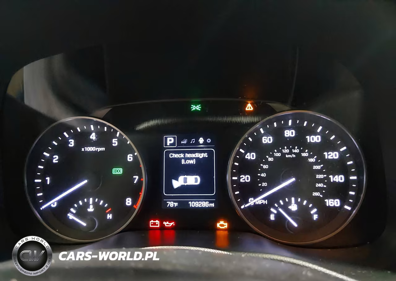 2018 Hyundai Elantra Sel VIN:5NPD84LF7JH333298 - 7