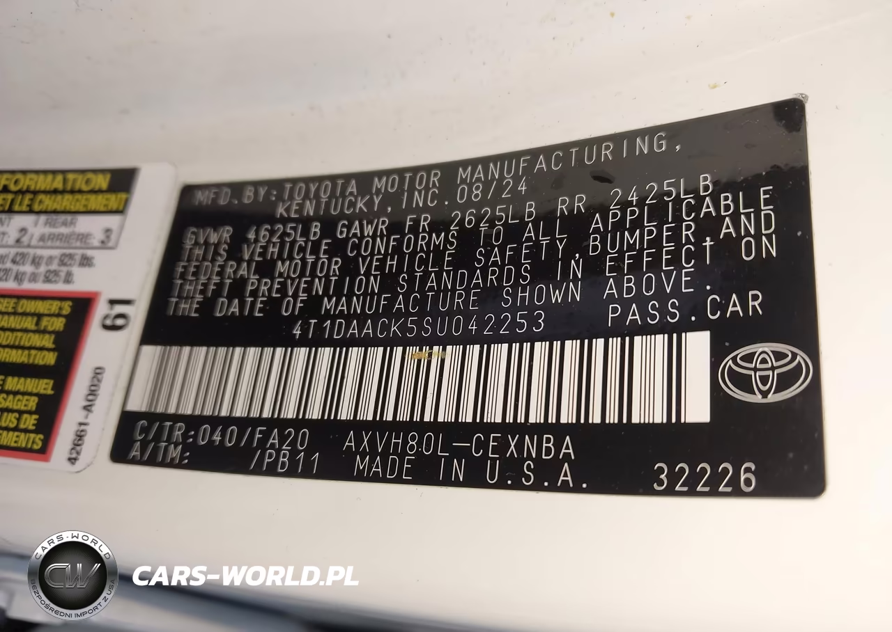 2025 Toyota Camry Le VIN:4T1DAACK5SU042253 - 9