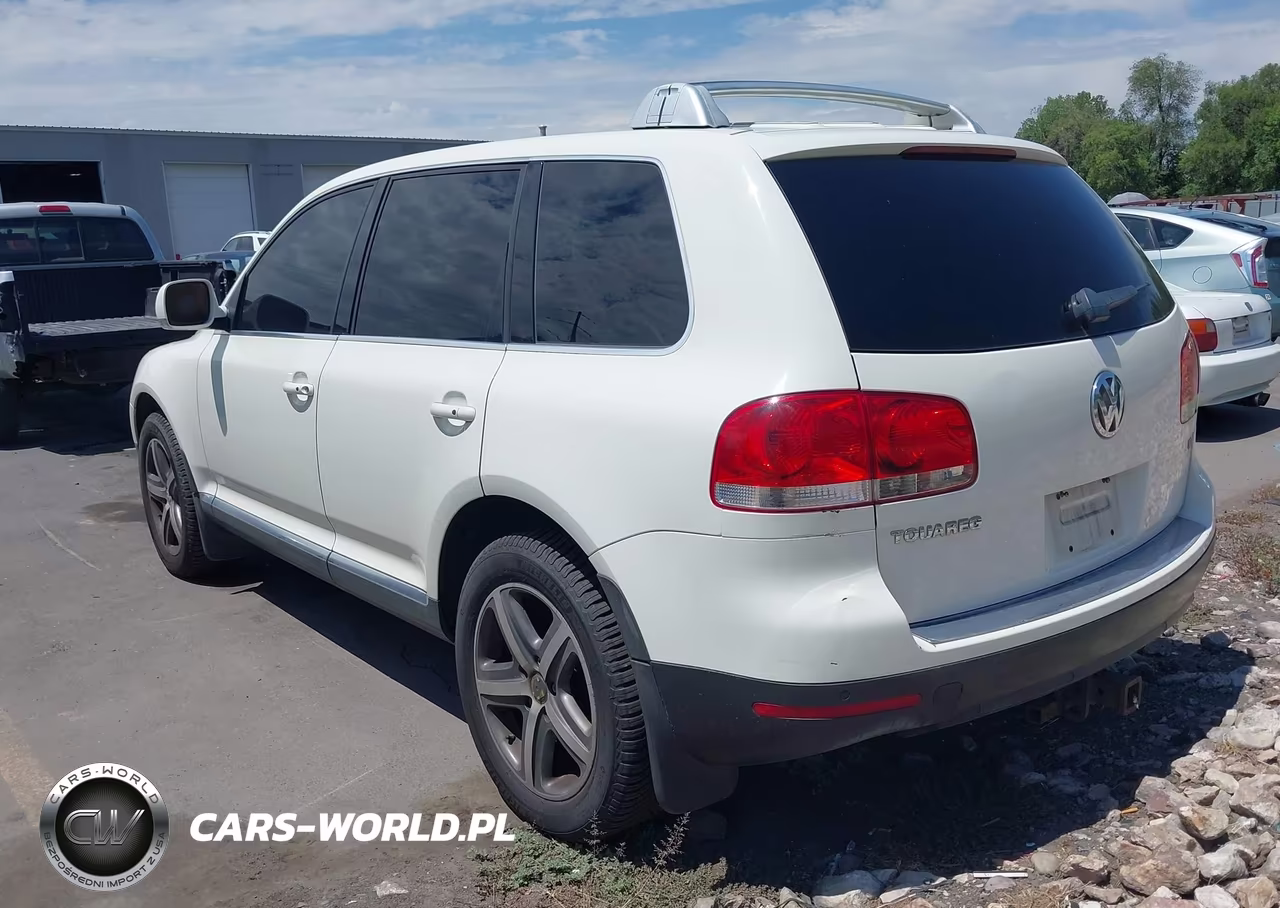 2004 Volkswagen Touareg V8 VIN:WVGCM67L84D021239 - 3