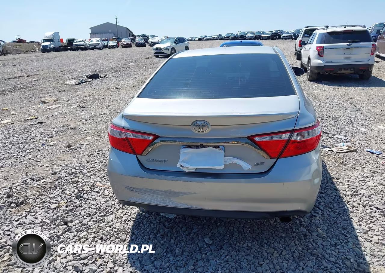 2016 Toyota Camry Se VIN:4T1BF1FK1GU181694 - 16