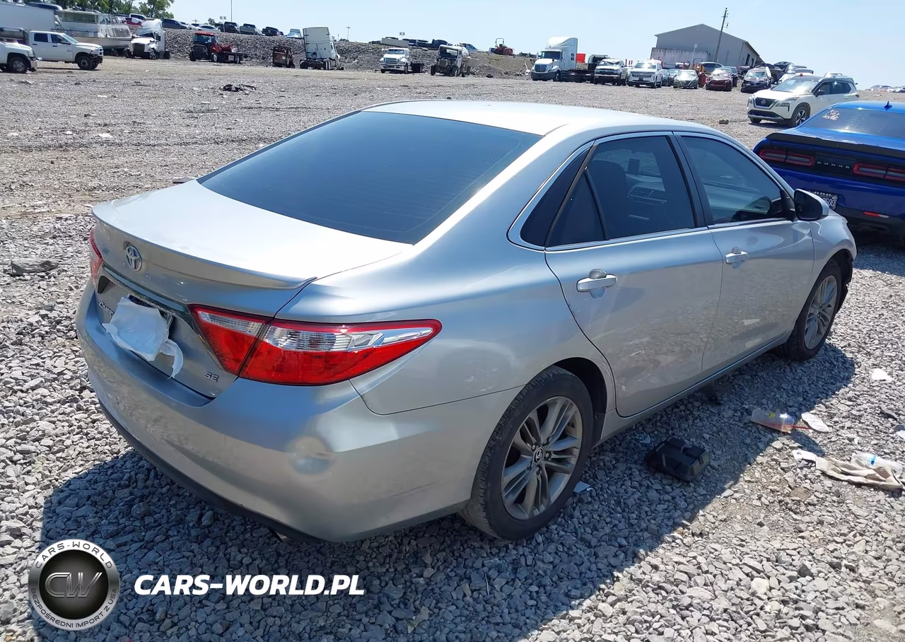 2016 Toyota Camry Se VIN:4T1BF1FK1GU181694 - 4