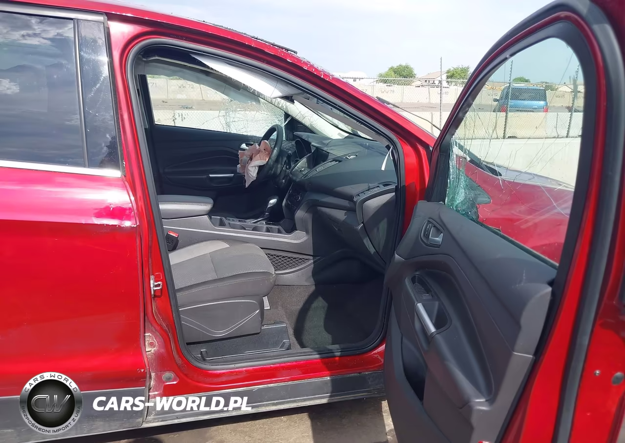 2019 Ford Escape Se VIN:1FMCU9GD4KUA97080 - 5
