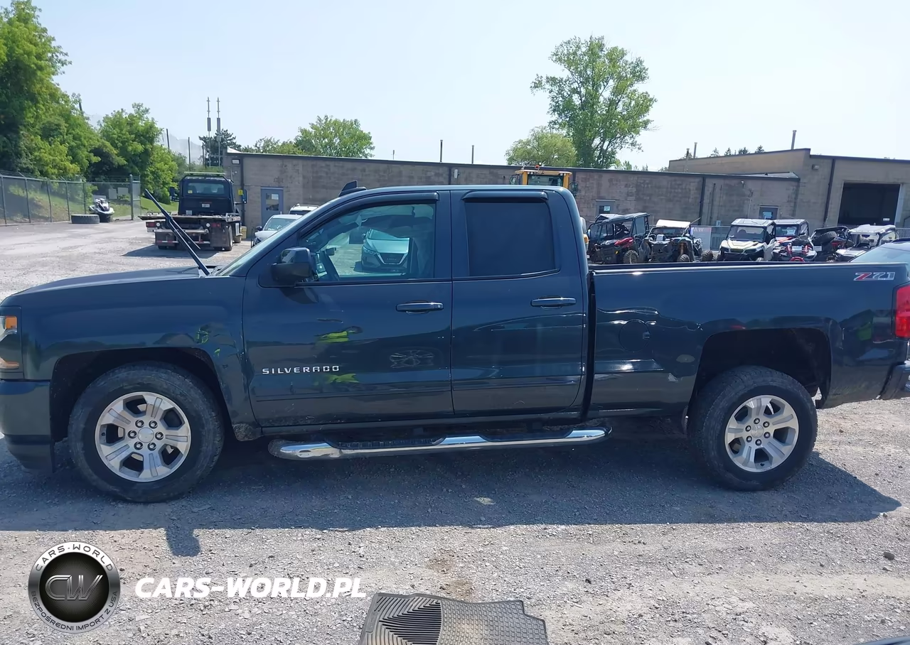 2017 Chevrolet Silverado 1500 2Lt VIN:1GCVKREC9HZ252277 - 14