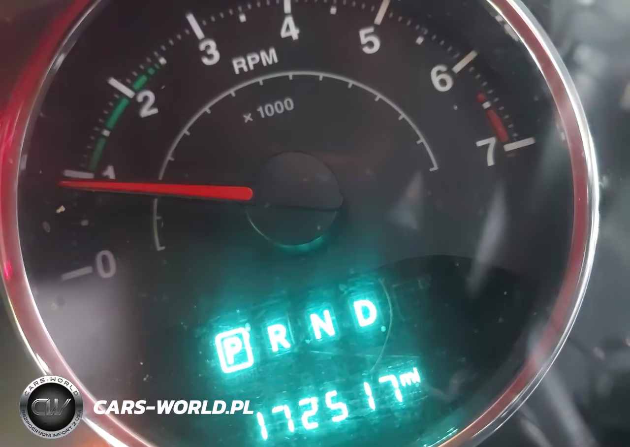 2016 Jeep Wrangler Unlimited Sport VIN:1C4BJWDGXGL188129 - 16