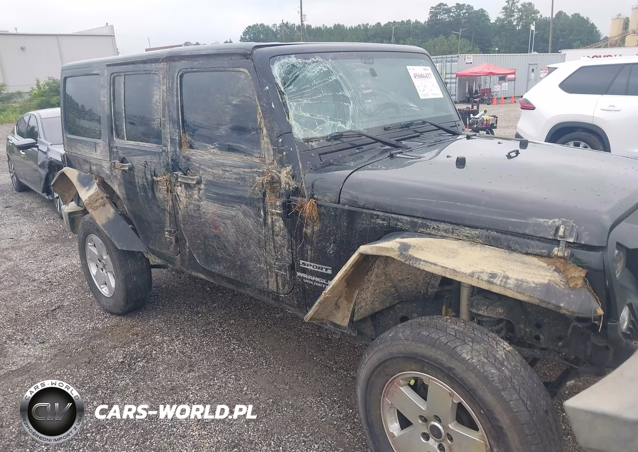2016 Jeep Wrangler Unlimited Sport VIN:1C4BJWDGXGL188129 - 6