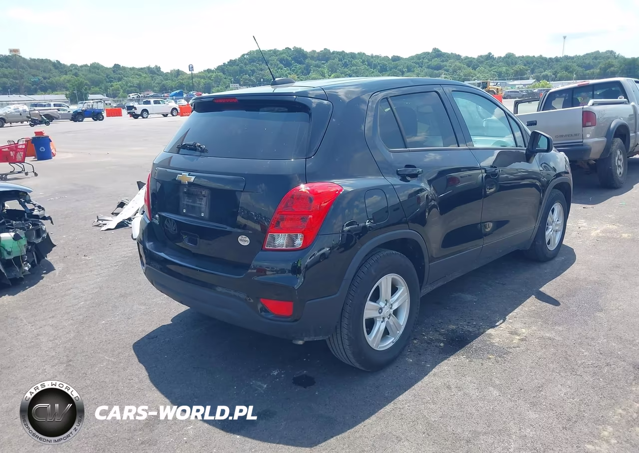 2021 Chevrolet Trax Fwd Ls VIN:KL7CJKSB8MB314085 - 4