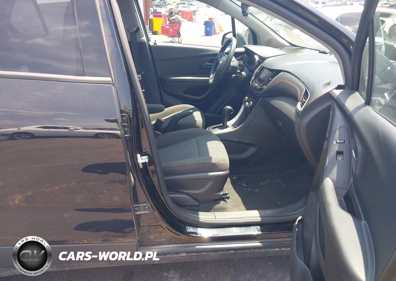 2021 Chevrolet Trax Fwd Ls VIN:KL7CJKSB8MB314085 - 5
