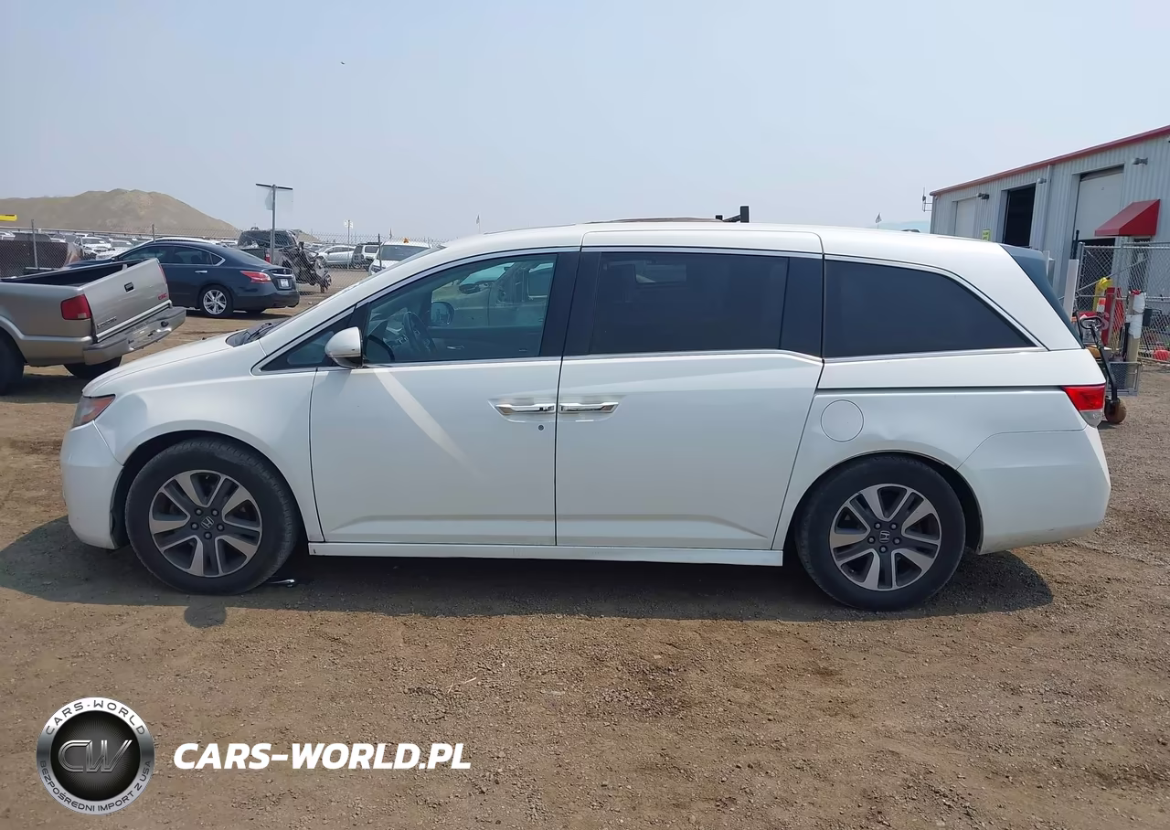 2016 Honda Odyssey Touring-Touring Elite VIN:5FNRL5H92GB036427 - 15