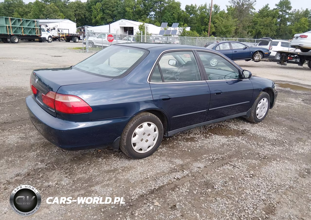2000 Honda Accord 2.3 Lx VIN:1HGCG6650YA001736 - 4