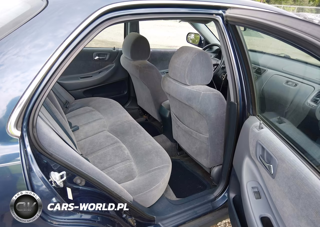 2000 Honda Accord 2.3 Lx VIN:1HGCG6650YA001736 - 8