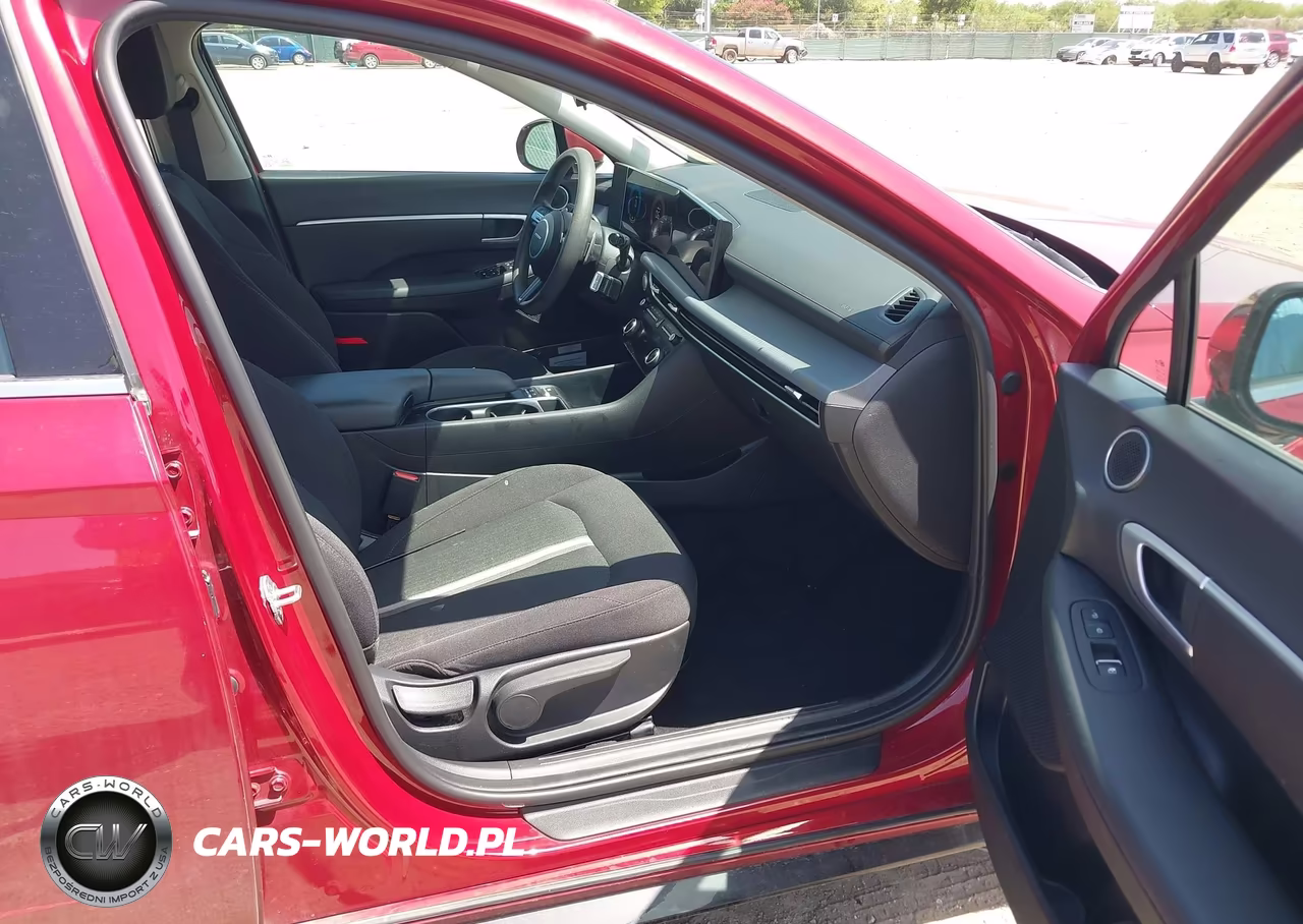 2025 Hyundai Sonata Sel VIN:KMHL64JA6SA479009 - 5