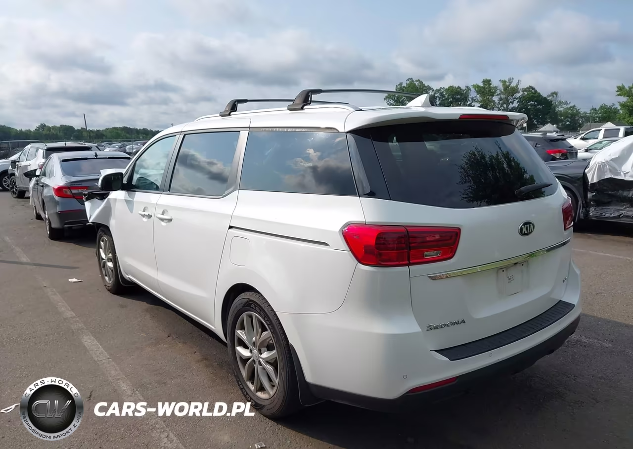 2020 Kia Sedona Ex VIN:KNDMB5C12L6657851 - 3