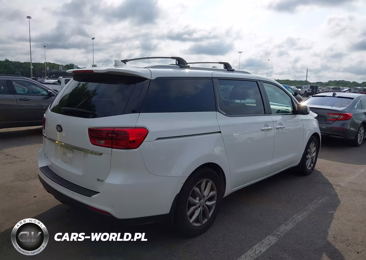 2020 Kia Sedona Ex VIN:KNDMB5C12L6657851 - 4
