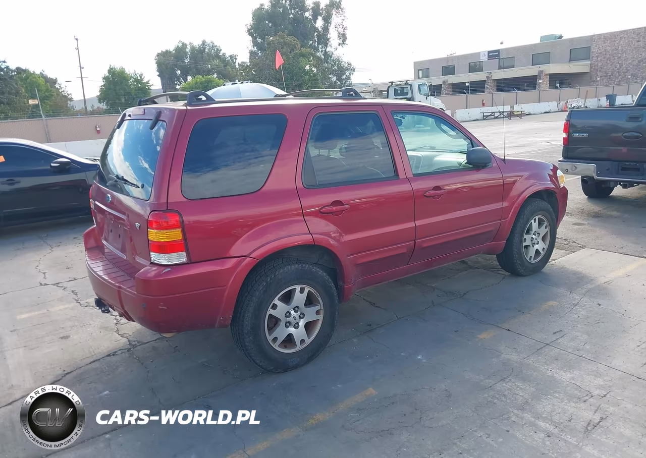 2005 Ford Escape Limited VIN:1FMCU94115KC22126 - 4