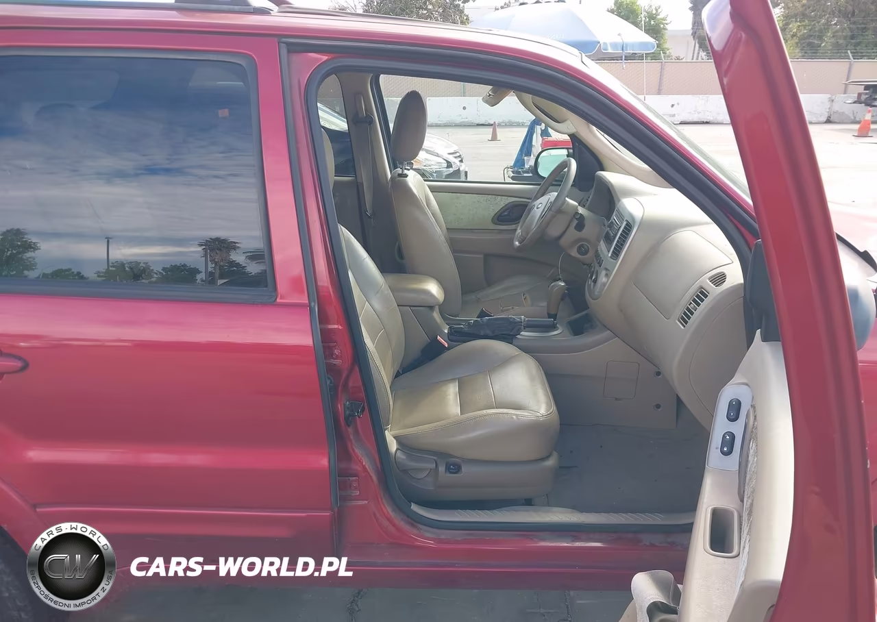 2005 Ford Escape Limited VIN:1FMCU94115KC22126 - 5