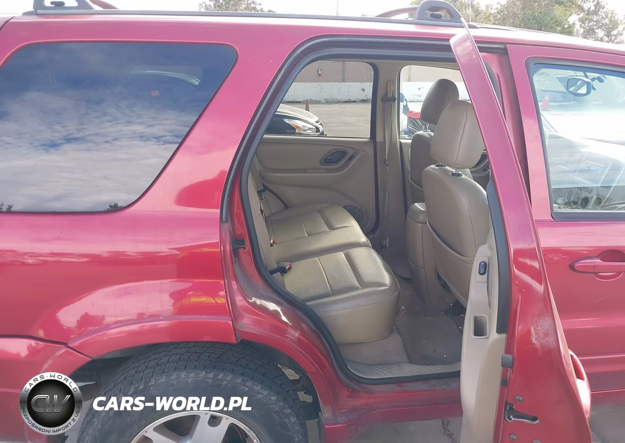 2005 Ford Escape Limited VIN:1FMCU94115KC22126 - 8