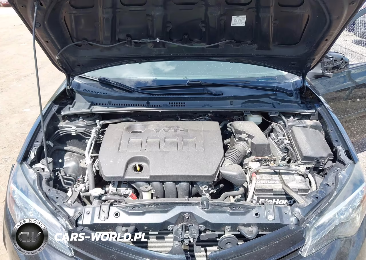2018 Toyota Corolla Le VIN:2T1BURHE9JC058634 - 10