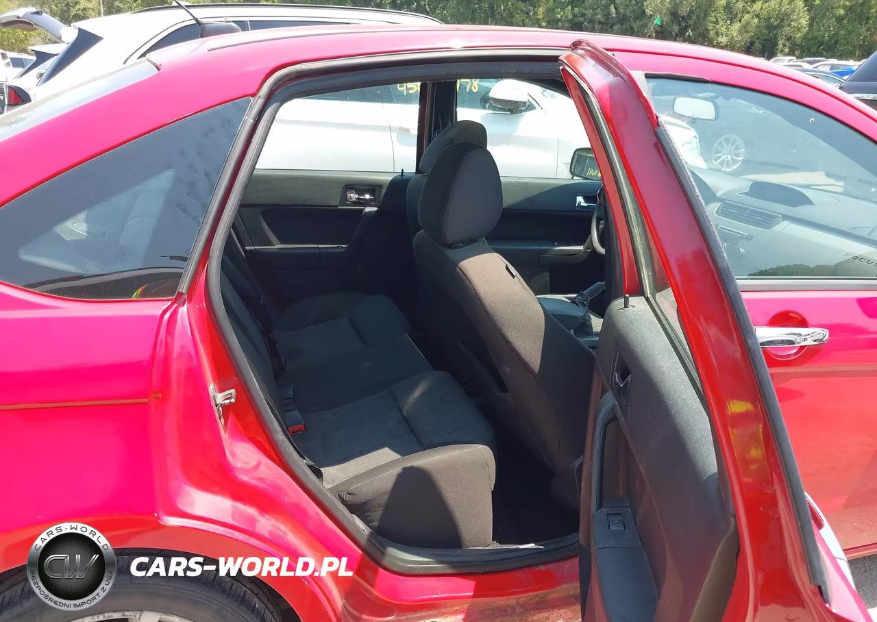 2008 Ford Focus Se-Sel-Ses VIN:1FAHP35N88W246717 - 8