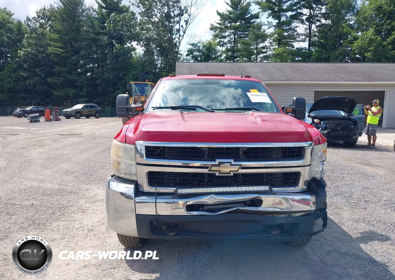2008 Chevrolet Silverado 2500Hd Work Truck VIN:1GCHK29658E182518 - 13
