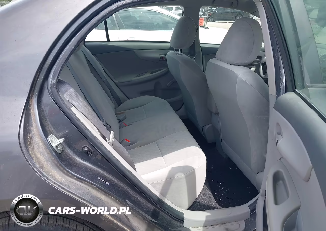 2010 Toyota Corolla VIN:JTDBU4EE9AJ060024 - 8