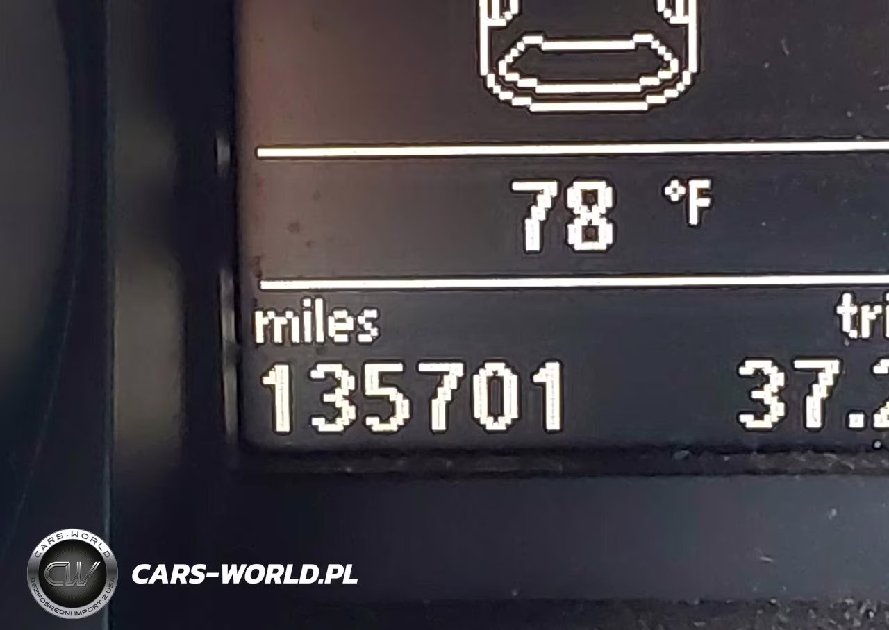 2012 Volkswagen Gti 4-Door VIN:WVWHD7AJ4CW118027 - 16