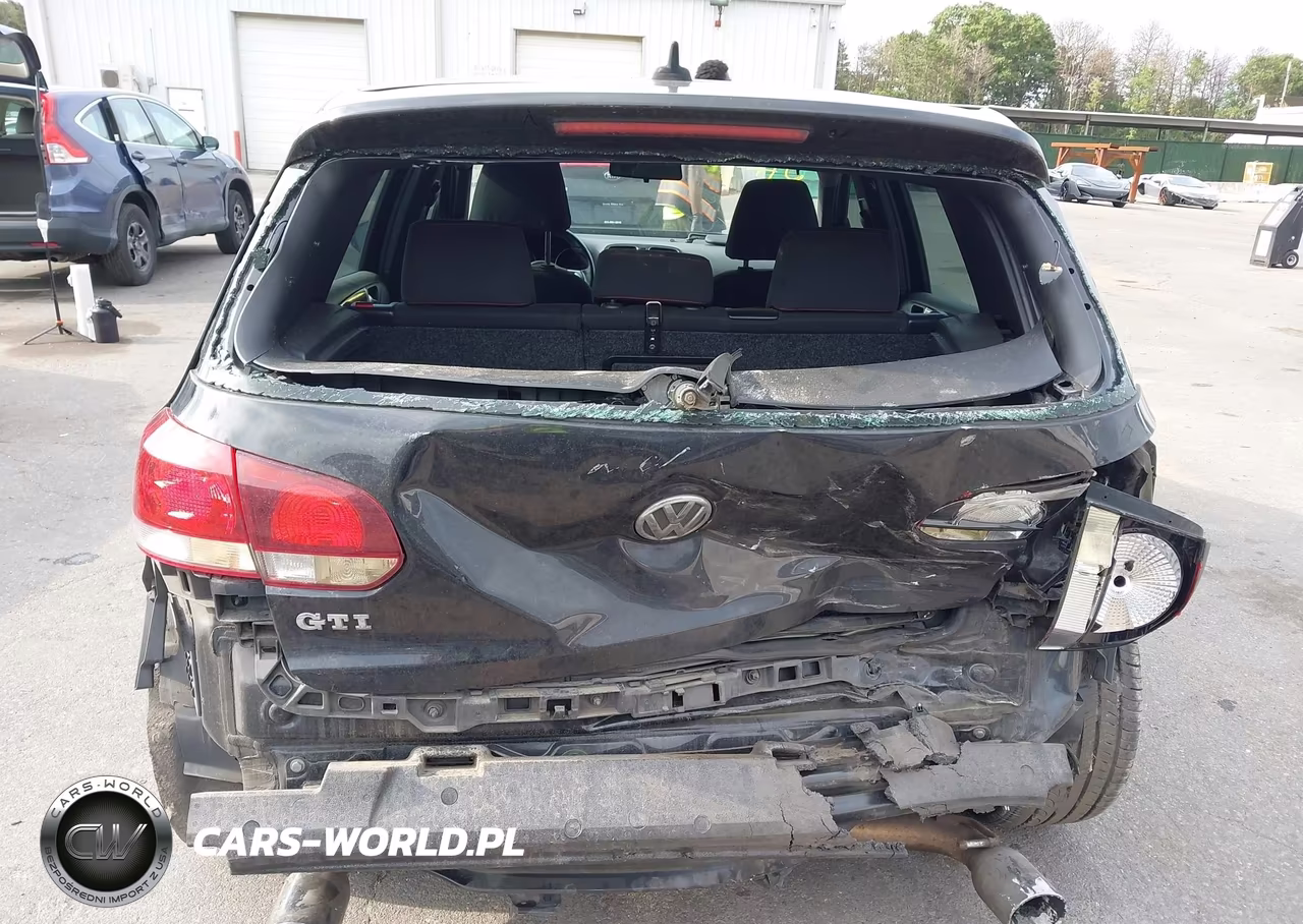 2012 Volkswagen Gti 4-Door VIN:WVWHD7AJ4CW118027 - 17