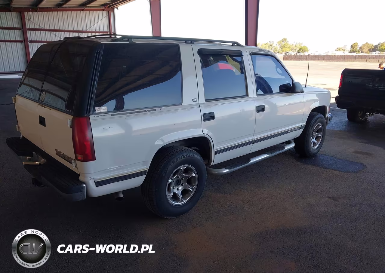 1998 Chevrolet Tahoe Ls VIN:1GNEK13R4WJ316754 - 4