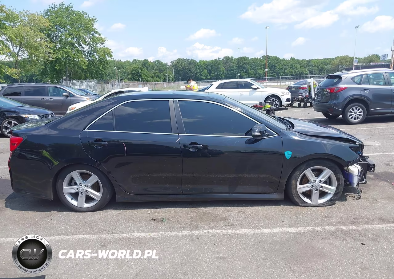 2013 Toyota Camry Se VIN:4T1BF1FKXDU204224 - 13