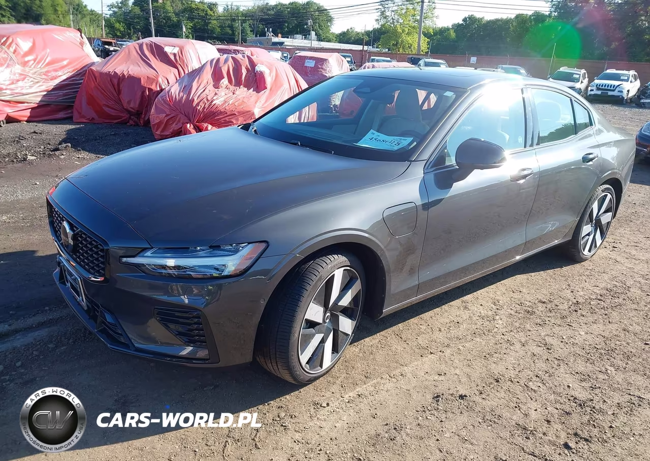 2024 Volvo S60 Recharge Plug-In Hybrid T8 Plus Dark Theme VIN:7JRH60FLXRG314814 - 2