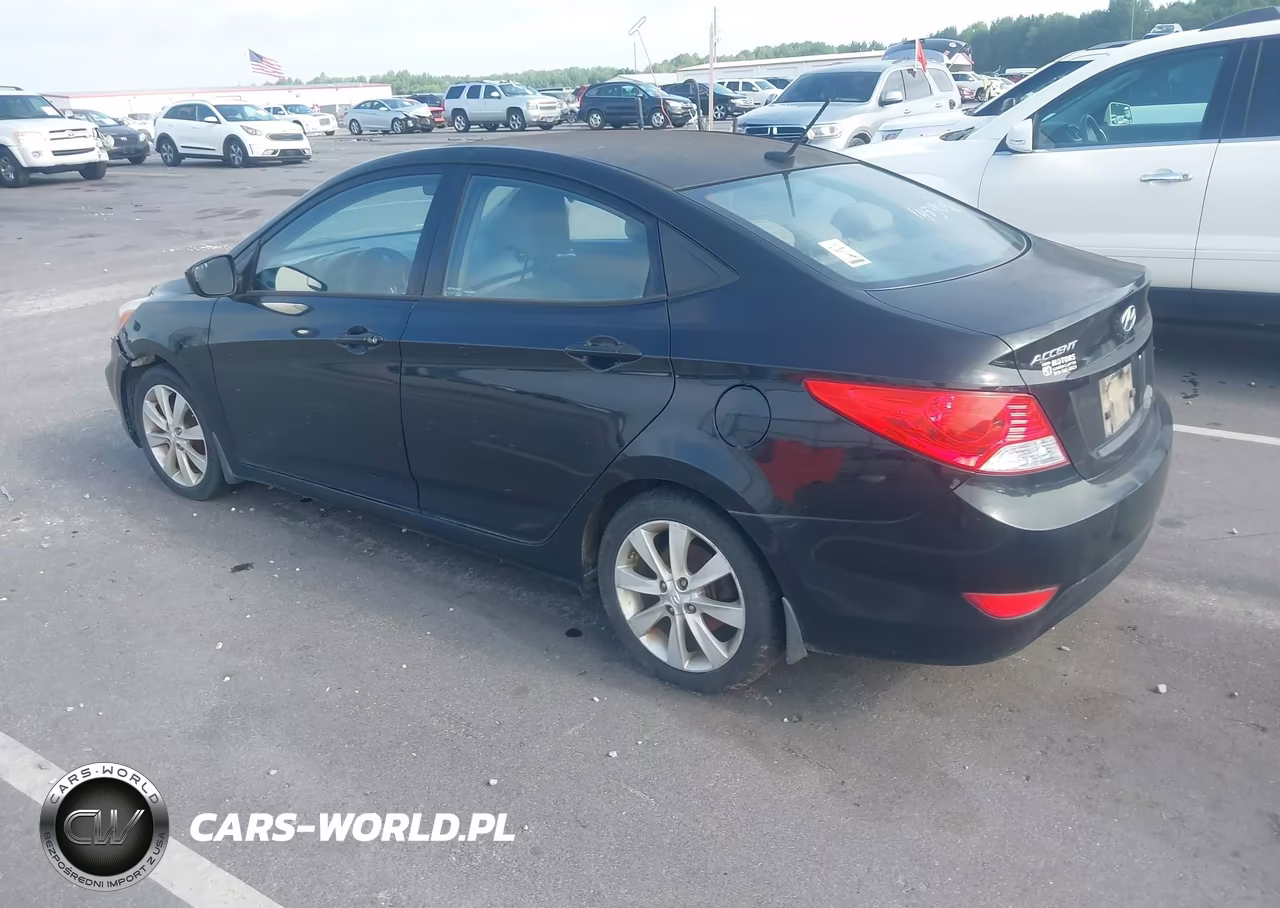 2014 Hyundai Accent Gls VIN:KMHCU4AE4EU769082 - 3